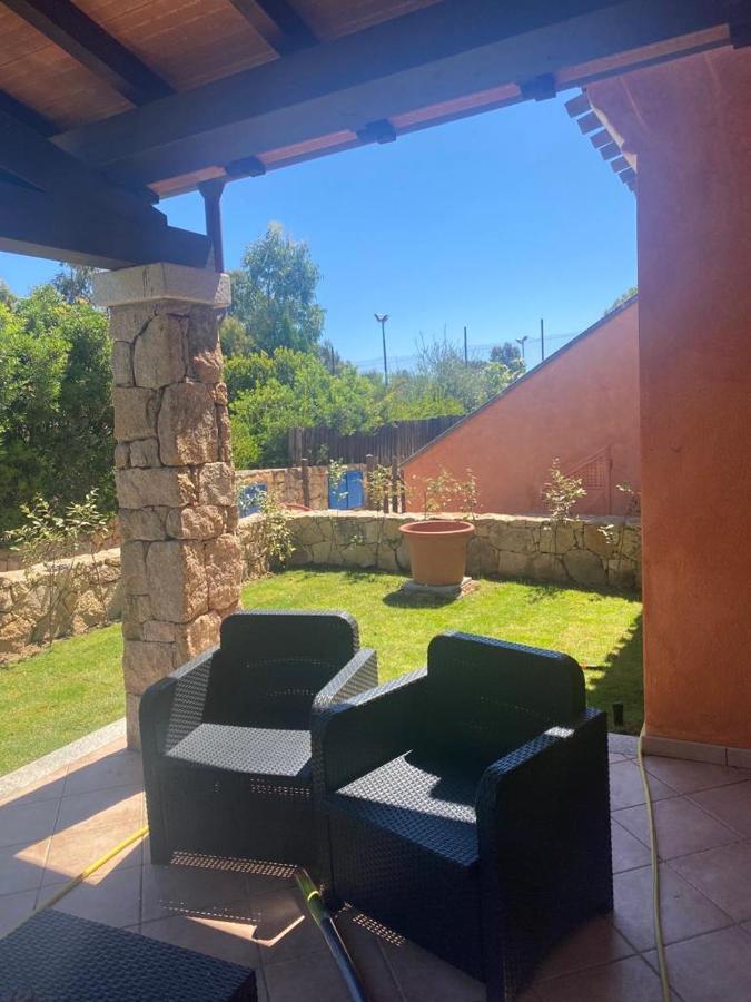 Villa Azzurra Sul Mare Budoni Exterior foto
