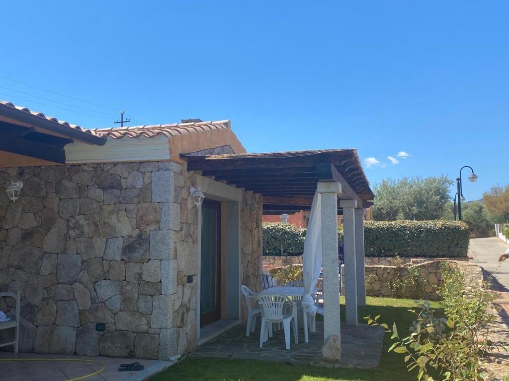 Villa Azzurra Sul Mare Budoni Exterior foto