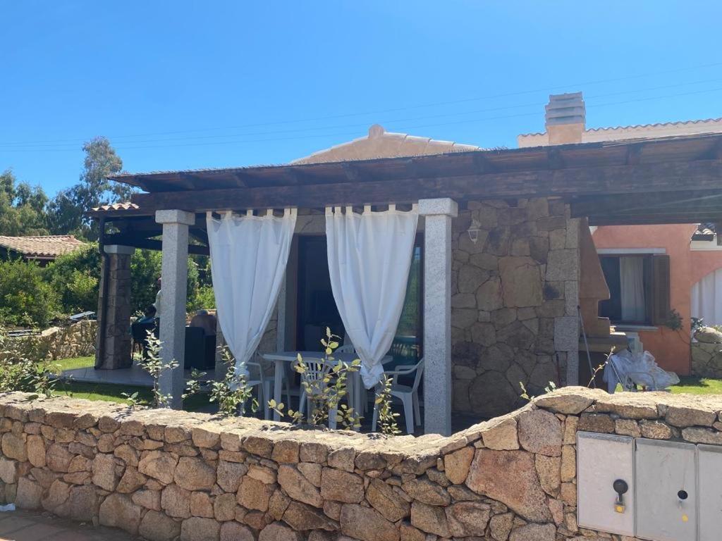 Villa Azzurra Sul Mare Budoni Exterior foto