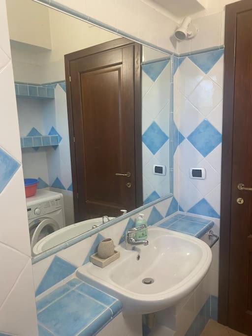 Villa Azzurra Sul Mare Budoni Exterior foto